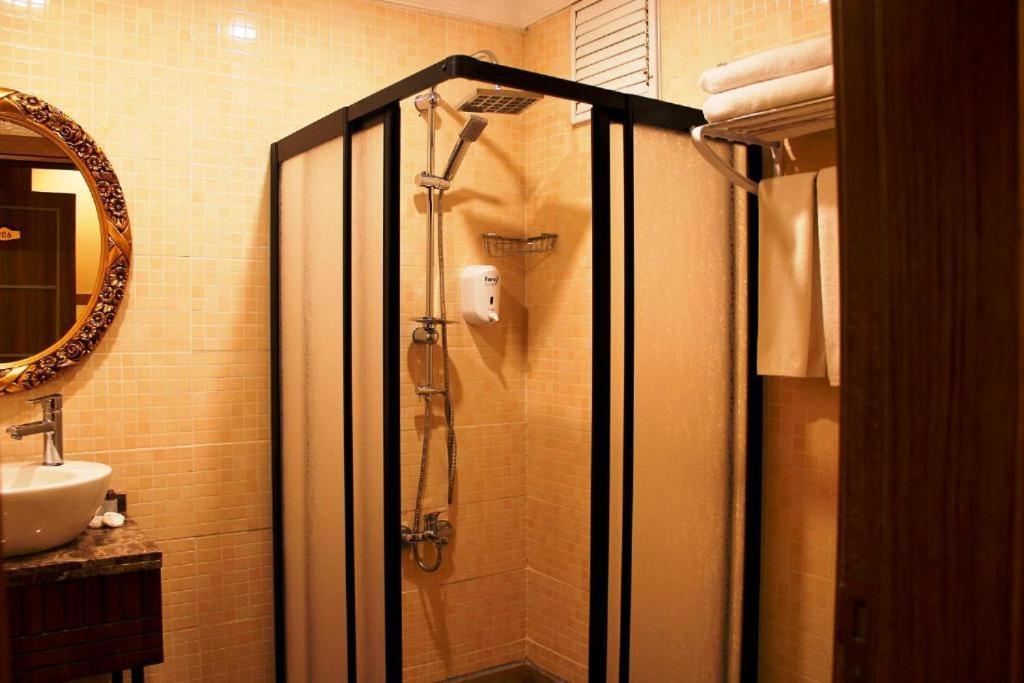 Gross Hotel İstanbul Dış mekan fotoğraf